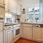 Yachthafenblick Nr 5 Sellin (Rugen)