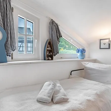 Yachthafenblick Nr 5 דירה